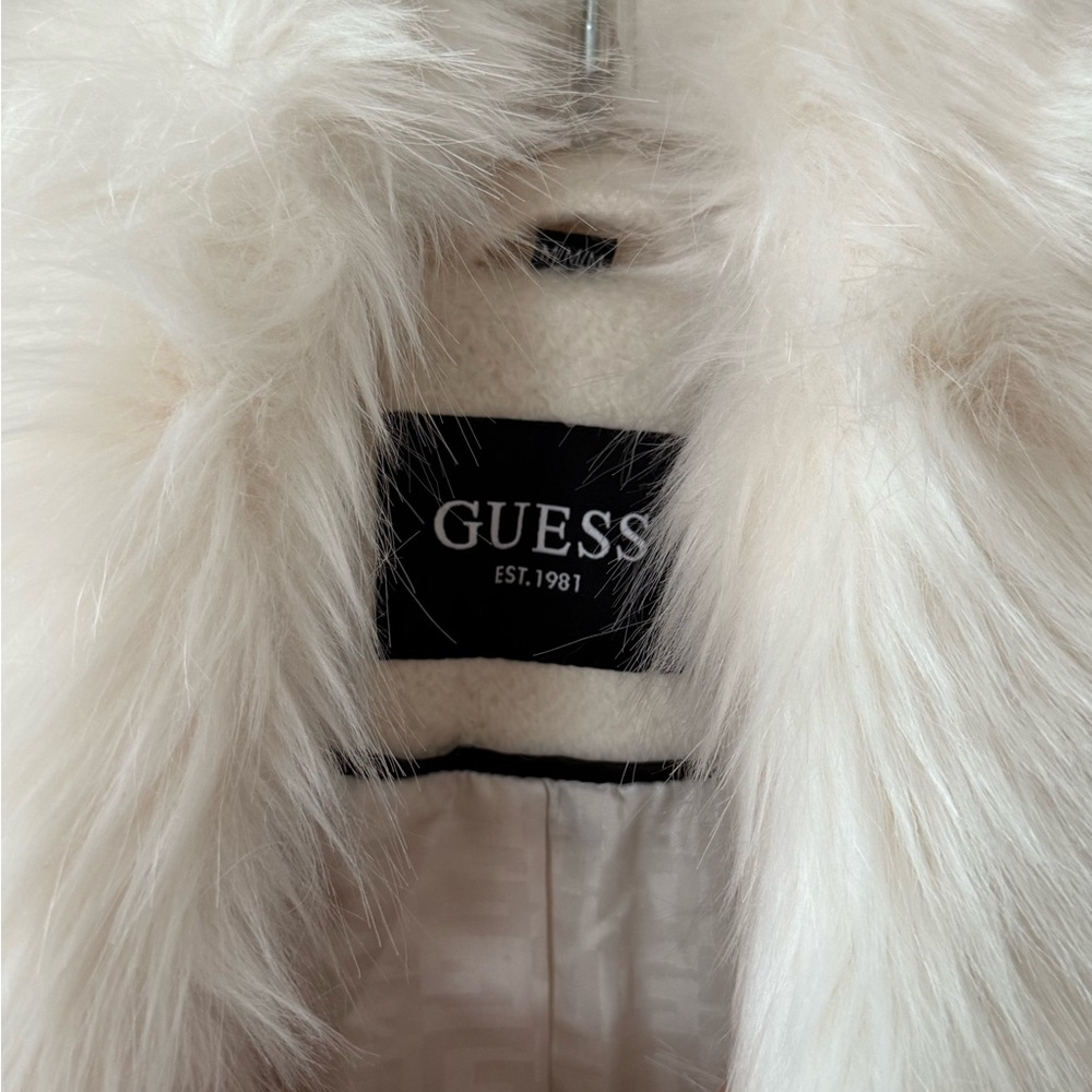 Guess White Double-Breasted Pea Coat with Faux Fur Collar - Picture 5 of 8